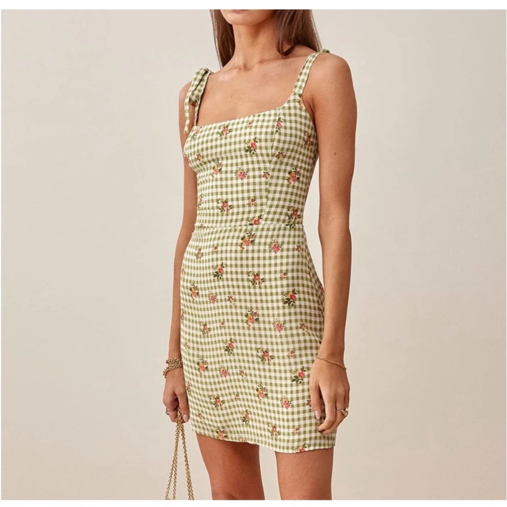 Reformation Annabell Dress in Patio Size 2 - Picture 2 of 9